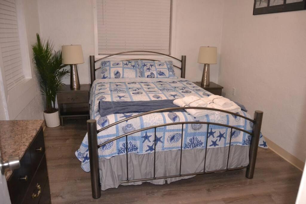 Bright And Cozy Lighthouse Cottage In Greenville Sc Kültér fotó